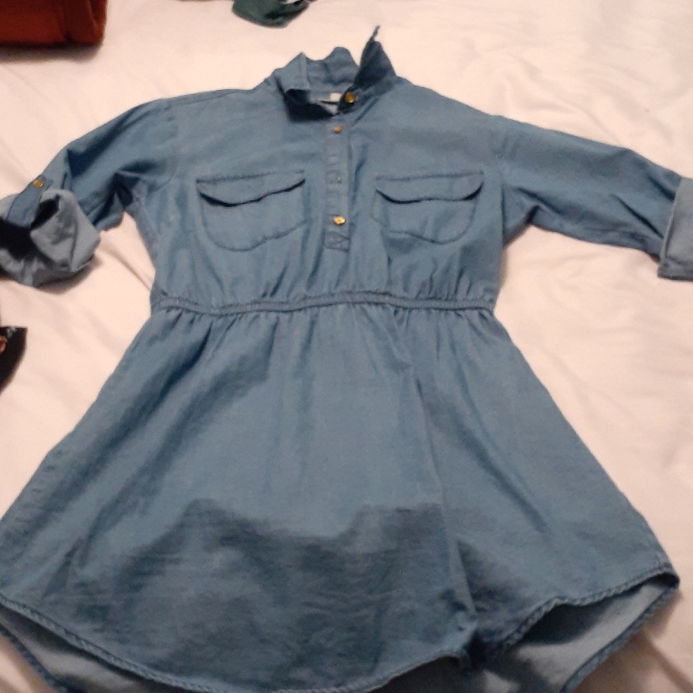 Blue dress